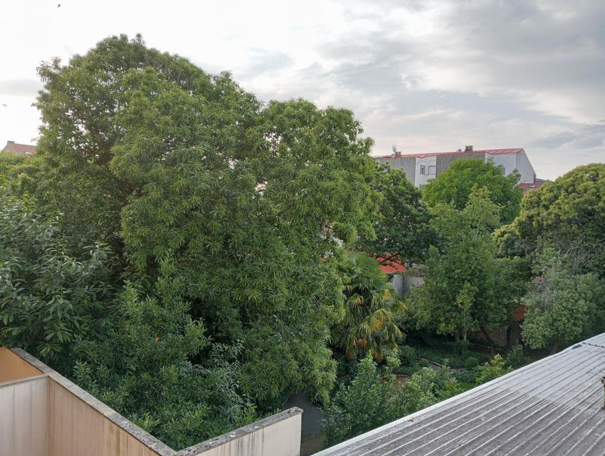 Piso Alerin Apartamento Silleda Exterior foto
